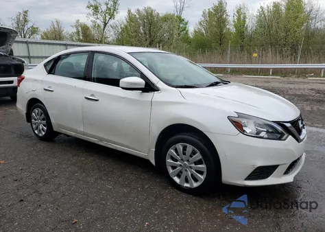 2016 Nissan Sentra S z USA, uszkodzony, nr VIN 3N1AB7AP1GY318344